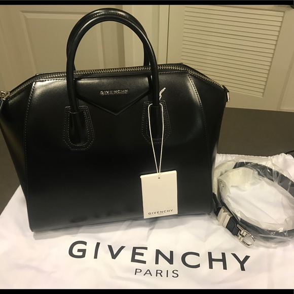 givenchy black medium antigona bag